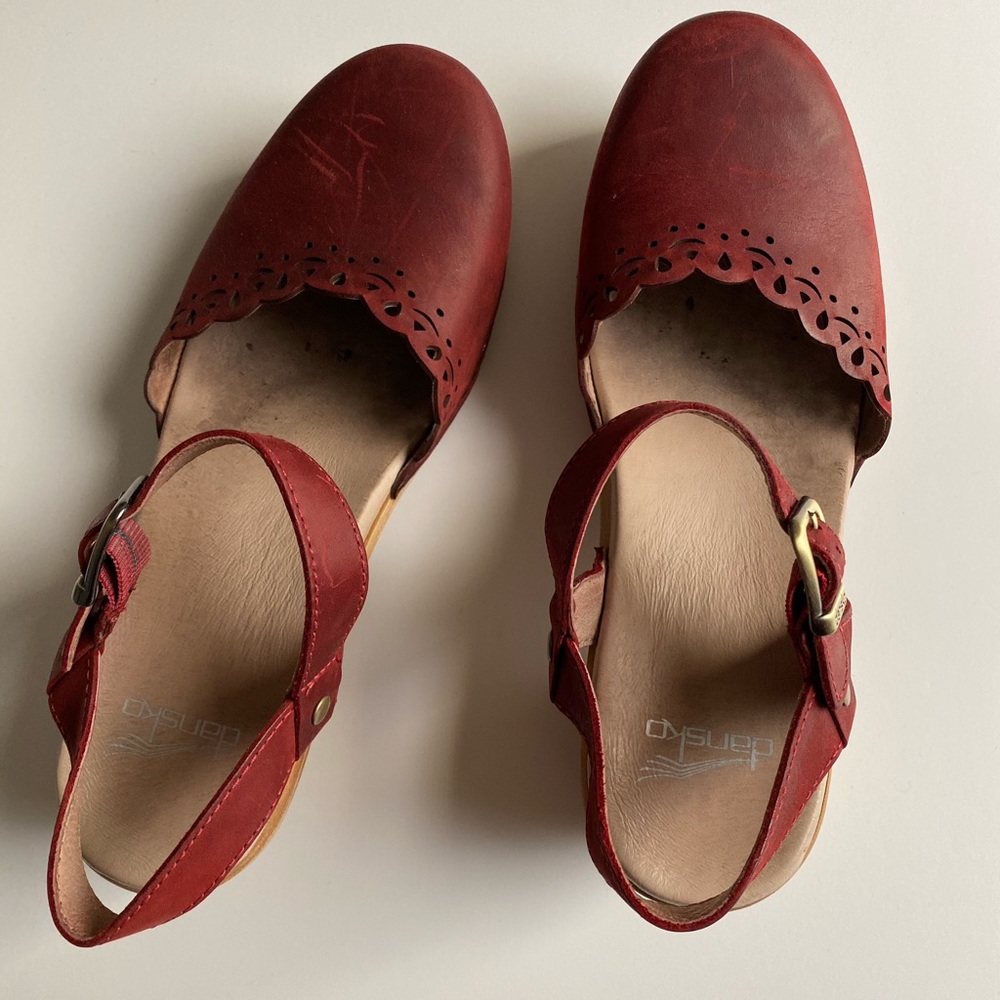 Dansko Mary Jane Clog size 39 (8.5/9)